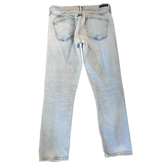 Citizens of Humanity Elsa Mid Rise Slim Fit Crop Jean - Picture 9 of 13
